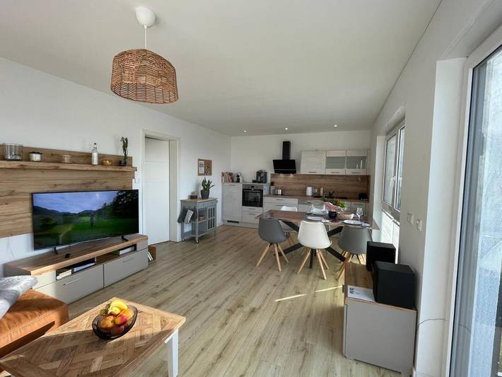 Ferienwohnung für 6 Personen, mit Balkon und Terrasse sowie Sauna und Seeblick in Muldestausee