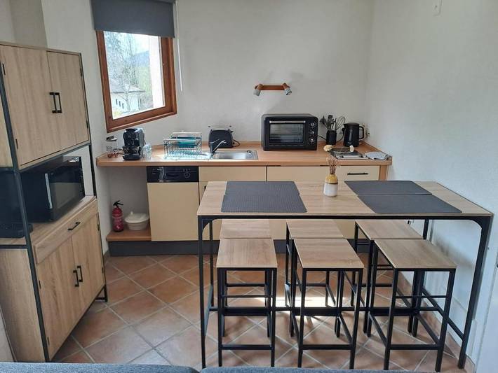 Gîte pour 4 personnes, avec vue ainsi que jardin et terrasse à Habère-Poche - 3