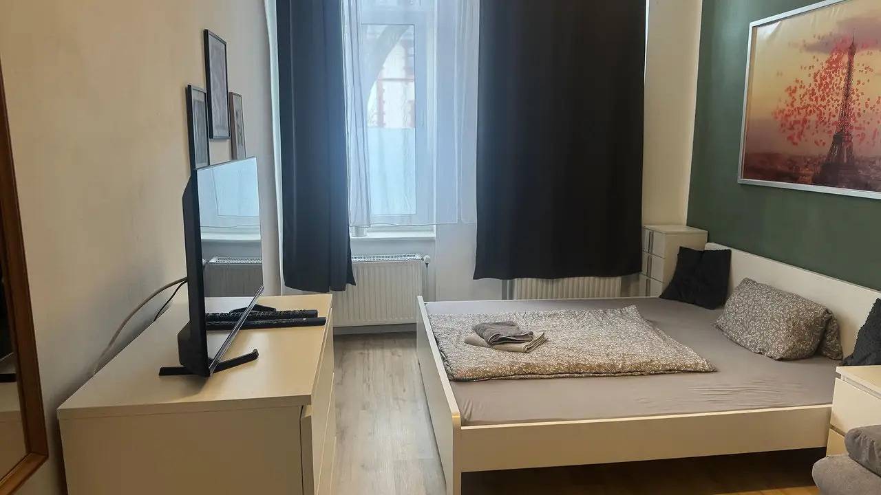 Ganze Ferienwohnung, Ferienwohnung für 3 Personen (50 m²) in Halle (Saale) in Halle, Saale-Unstrut