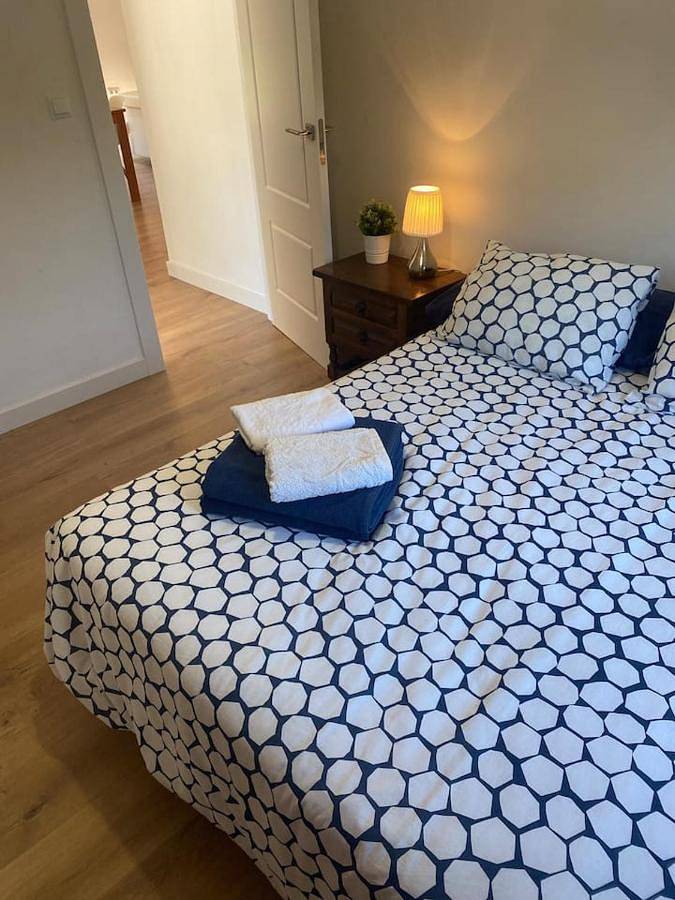 Casa rural para 6 personas, con Balcón y Terraza además de Jardín y Piscina en Alaejos - 3