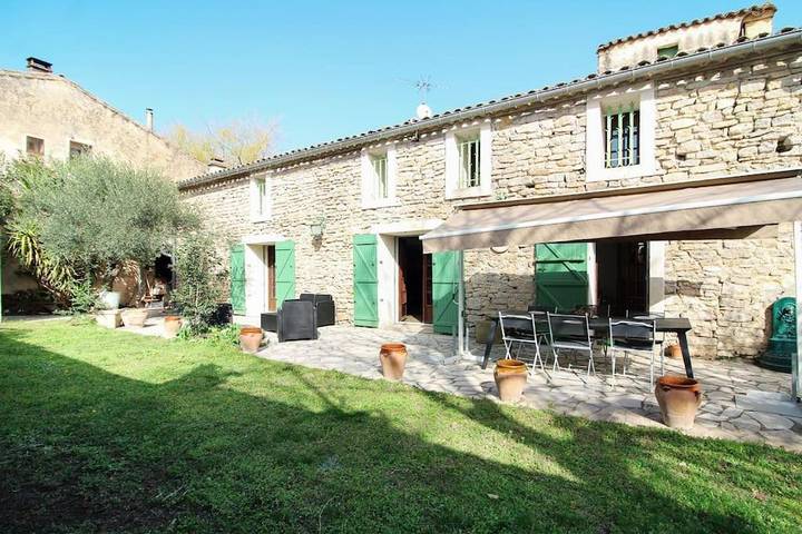 Location de vacances pour 10 personnes, avec Terrasse et Jardin à Montaud