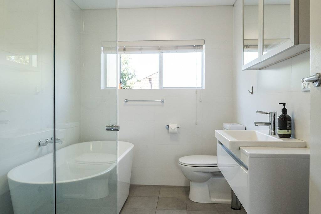 Ganze Wohnung, Nur 3 Minuten zu Fuß vom Coogee Strand und allen lokalen Sehenswürdigkeiten entfernt! in Sydney, New South Wales