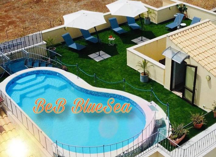 Bed and breakfast per 2 persone, con giardino e panorama nonché piscina - 1