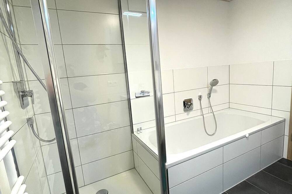 Ganze Wohnung, Alpen Panoramahof - Ferienwohnung, 2 Schlafzimmer, Bad + Dusche/Wc in Nesselwang, Bayerisch Schwaben