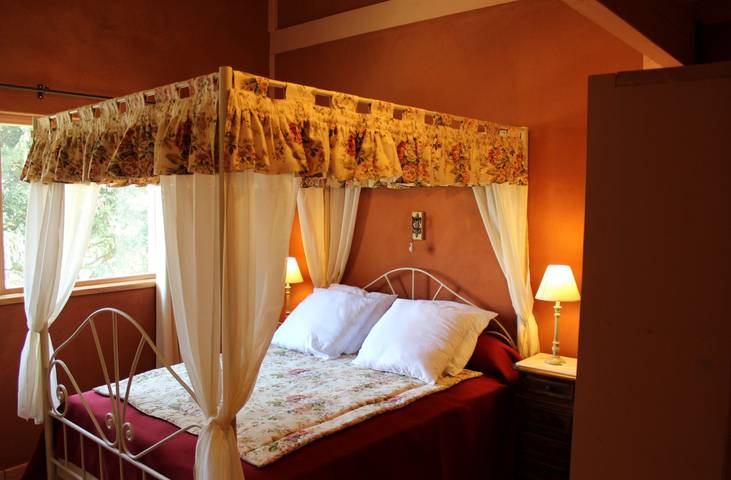 Gîte pour 4 personnes, avec piscine et terrasse en Savoie - 3