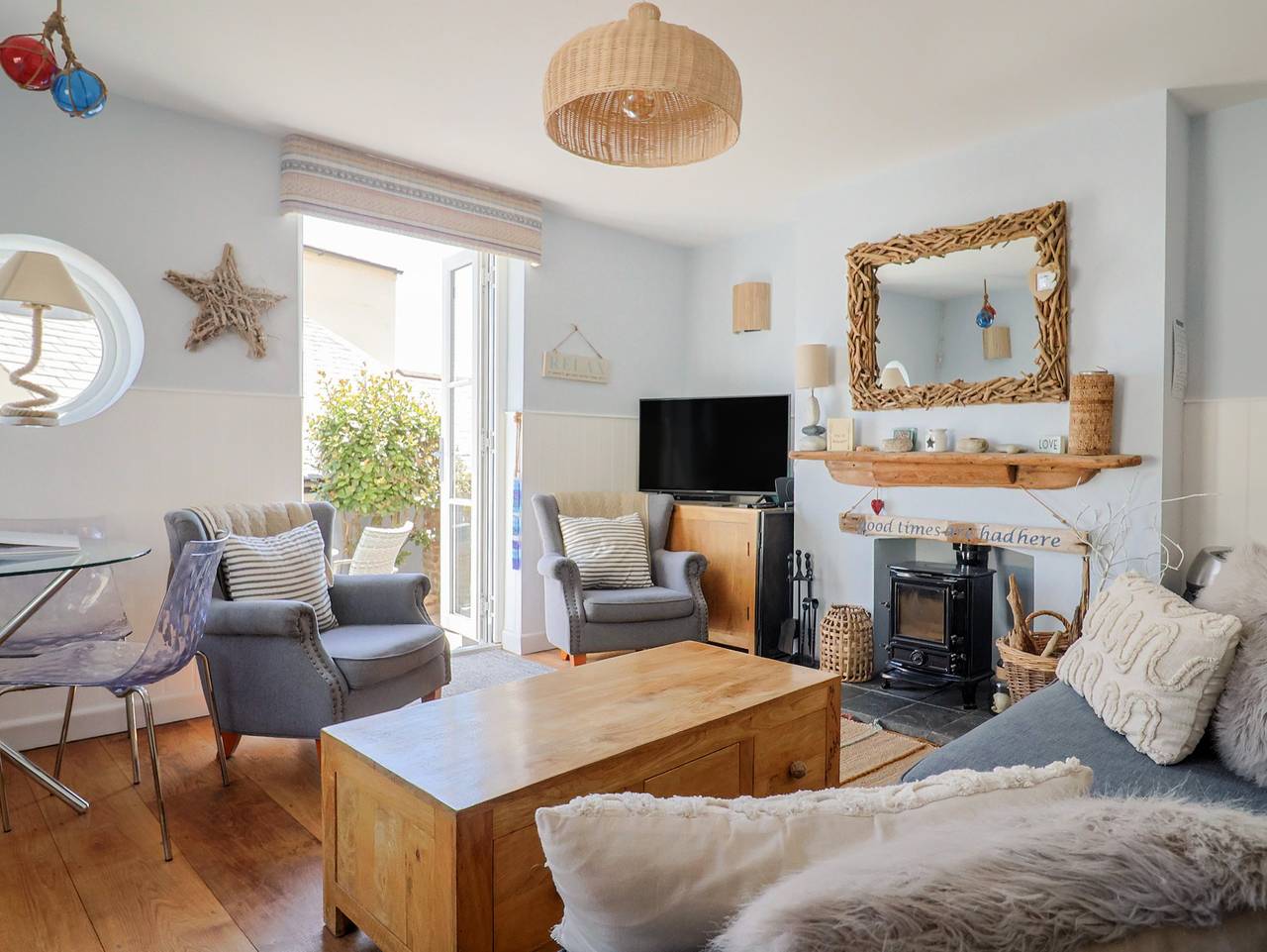 Entire apartment, Seaside in Lyme Regis, Dorset
