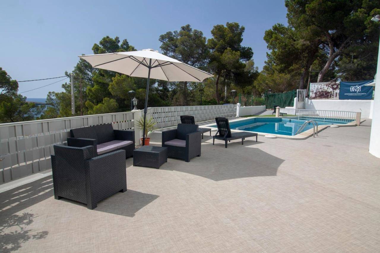 Appartement entier, Apartment with Sea View in Cala Portinatx, Sant Joan de Labritja