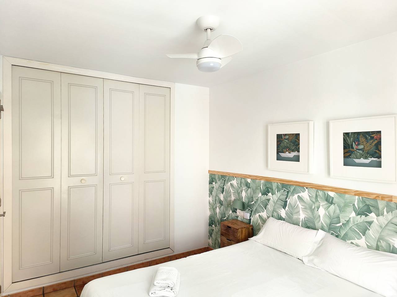 Ganze Wohnung, Flats Friends Nave 1 dormitorio con balcón in Valencia City Centre, Valencia