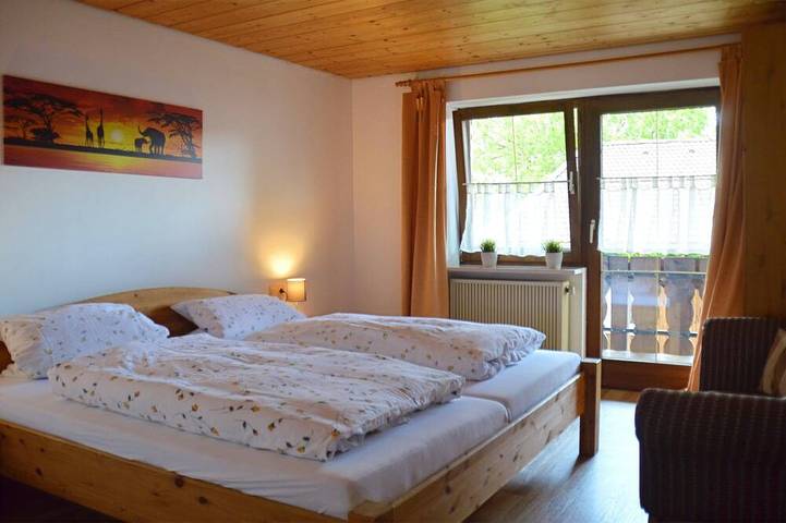 Ferienwohnung für 5 Personen, mit Balkon und Garten in Halblech - 2