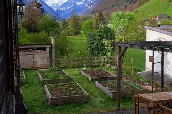 Ferienhaus für 6 Personen mit Terrasse in Glarus Süd, Kanton Glarus