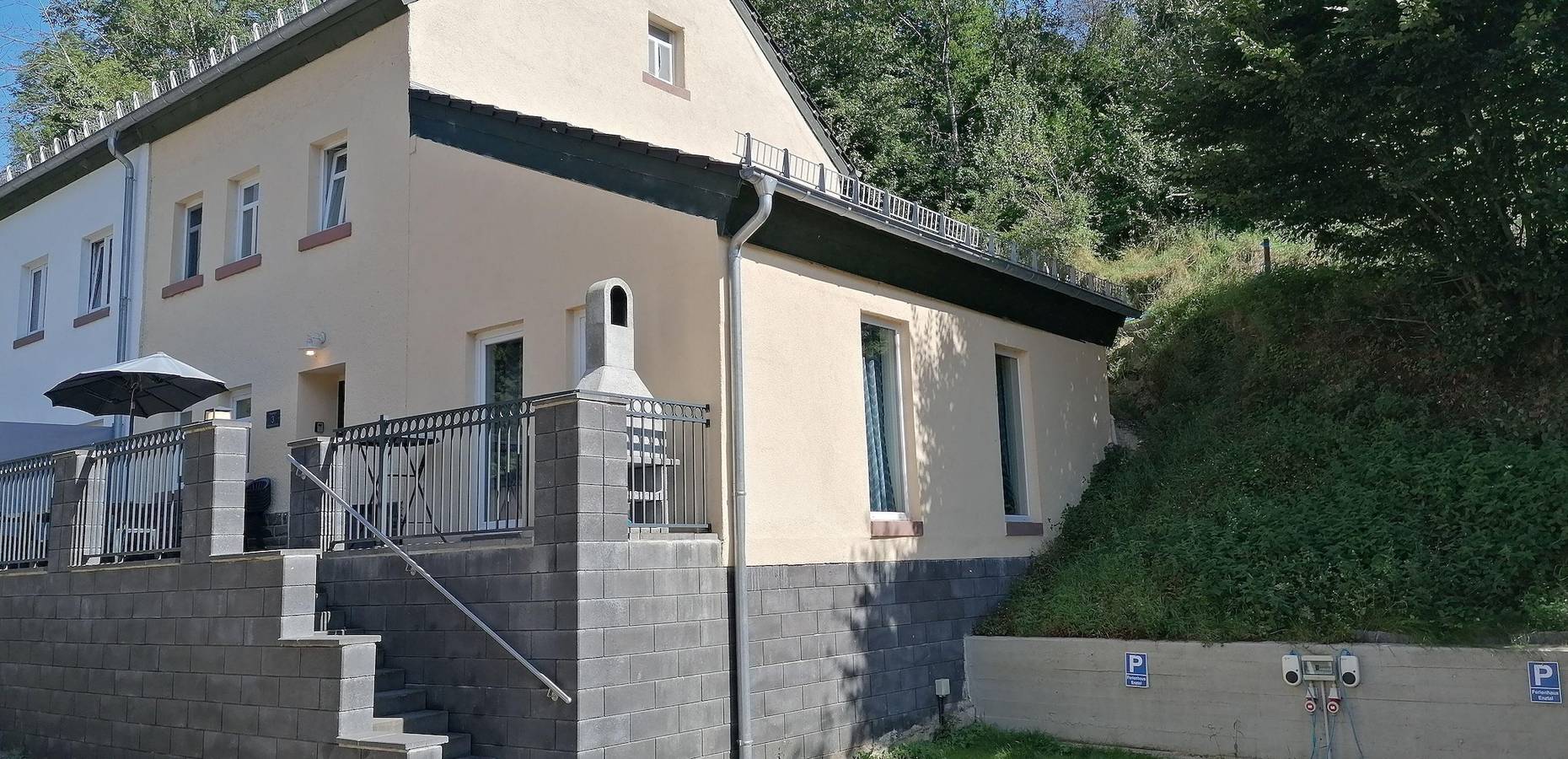 Ferienhaus Enztal (bis 14 Personen) in Zweifelscheid, Eifelkreis Bitburg-Prüm