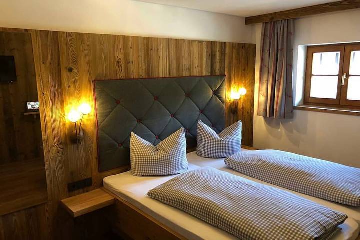 Blockhütte für 2 Personen, mit Terrasse am Schliersee