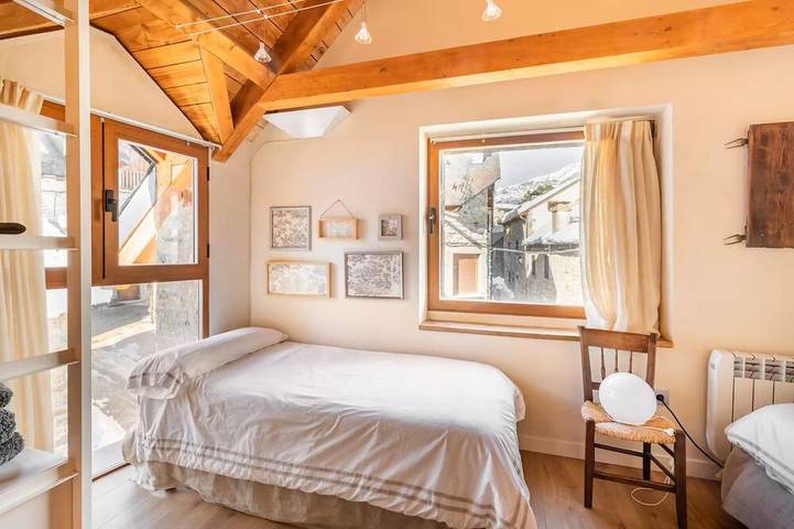El Pajar de la Leña - tucasaenlospirineos in Sallent de Gállego, Pirineo Aragonés