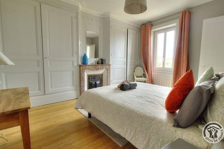 Location de vacances pour 10 personnes, avec jardin et piscine à Juliénas - 4