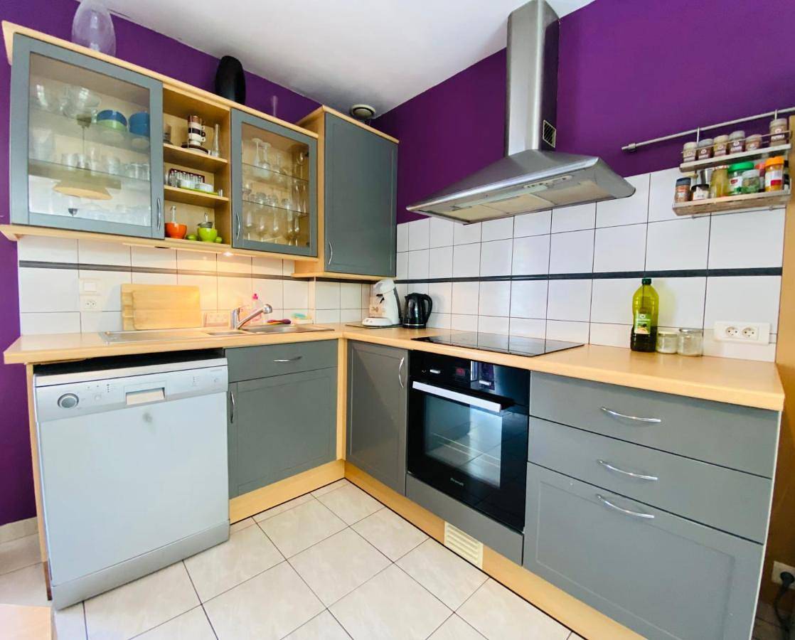 Three-Bedroom House in Mordelles, Région de Rennes