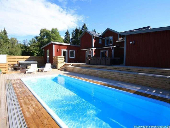 Ferienhaus in Sandhem mit Schwimmbecken in Sandhem, Jönköpings län