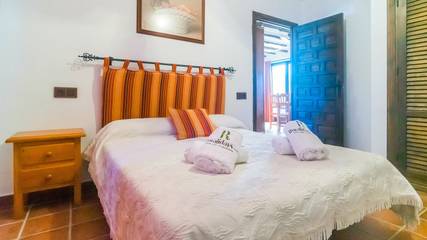 Finca für 6 Personen in Benalauría, Los Alcornocales, Bild 4