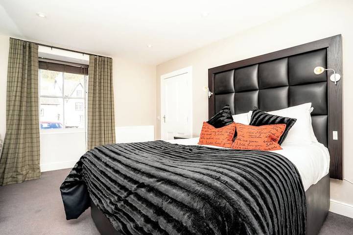 Log cabin for 8 people in Kenmore