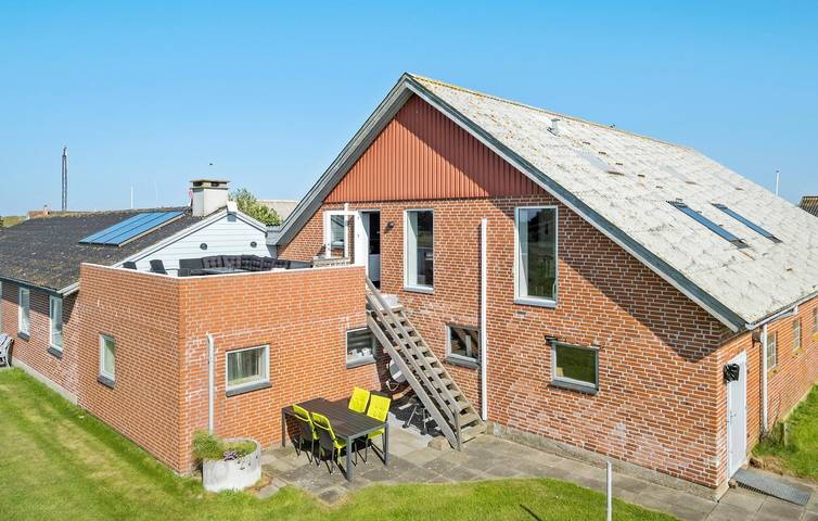 Ferienwohnung für 6 Personen, mit Terrasse und Garten sowie Ausblick in Mandø