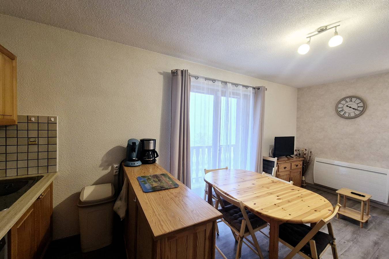 Apartamento entero, Appartement 5 personnes - pied des piste Le Revard in Le Revard, Les Déserts