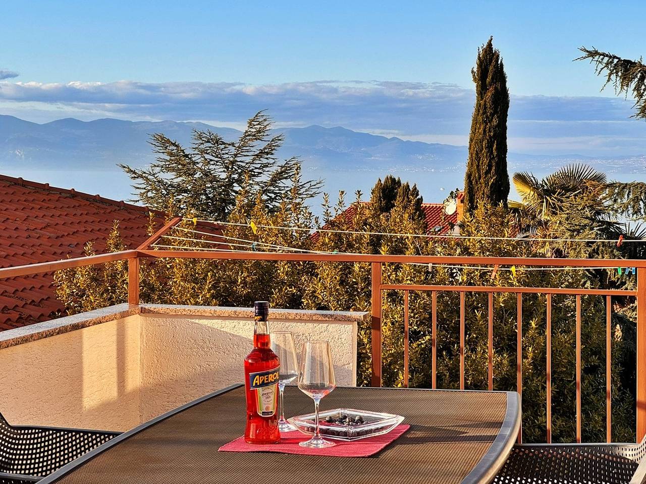 Ganze Wohnung, Apartment Katarina 2 - ruhige Lage, Haustiere willkommen, Meerblick in Zidarici, Krk
