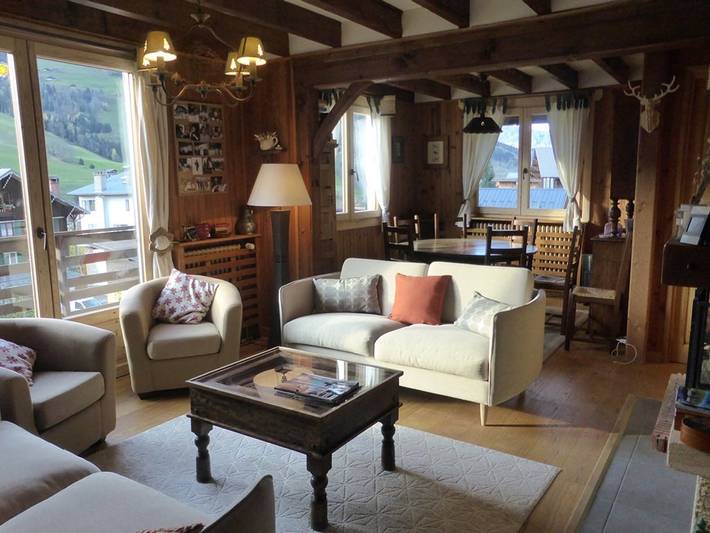 Chalet pour 11 personnes, avec terrasse dans Arêches