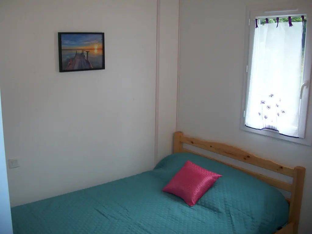 Zecamping 3* animé pataugeoire pet friendly chalet Lv Bbq 40m2 4 pers in La Souterraine, Región de Guéret