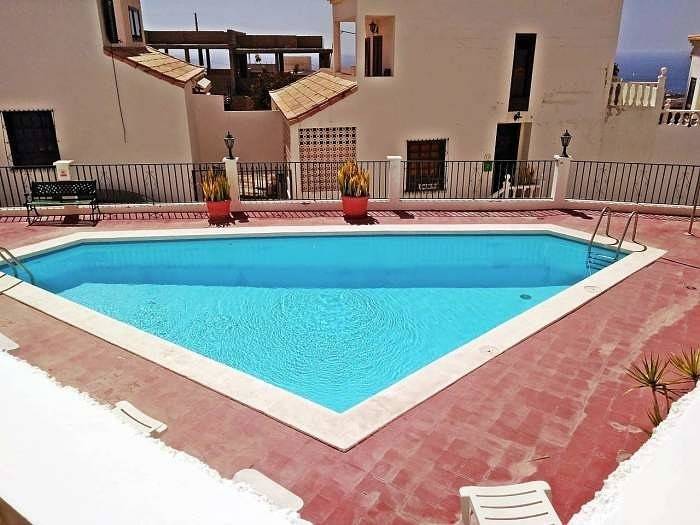 Location de vacances pour 5 personnes, avec jardin et balcon dans Chayofa