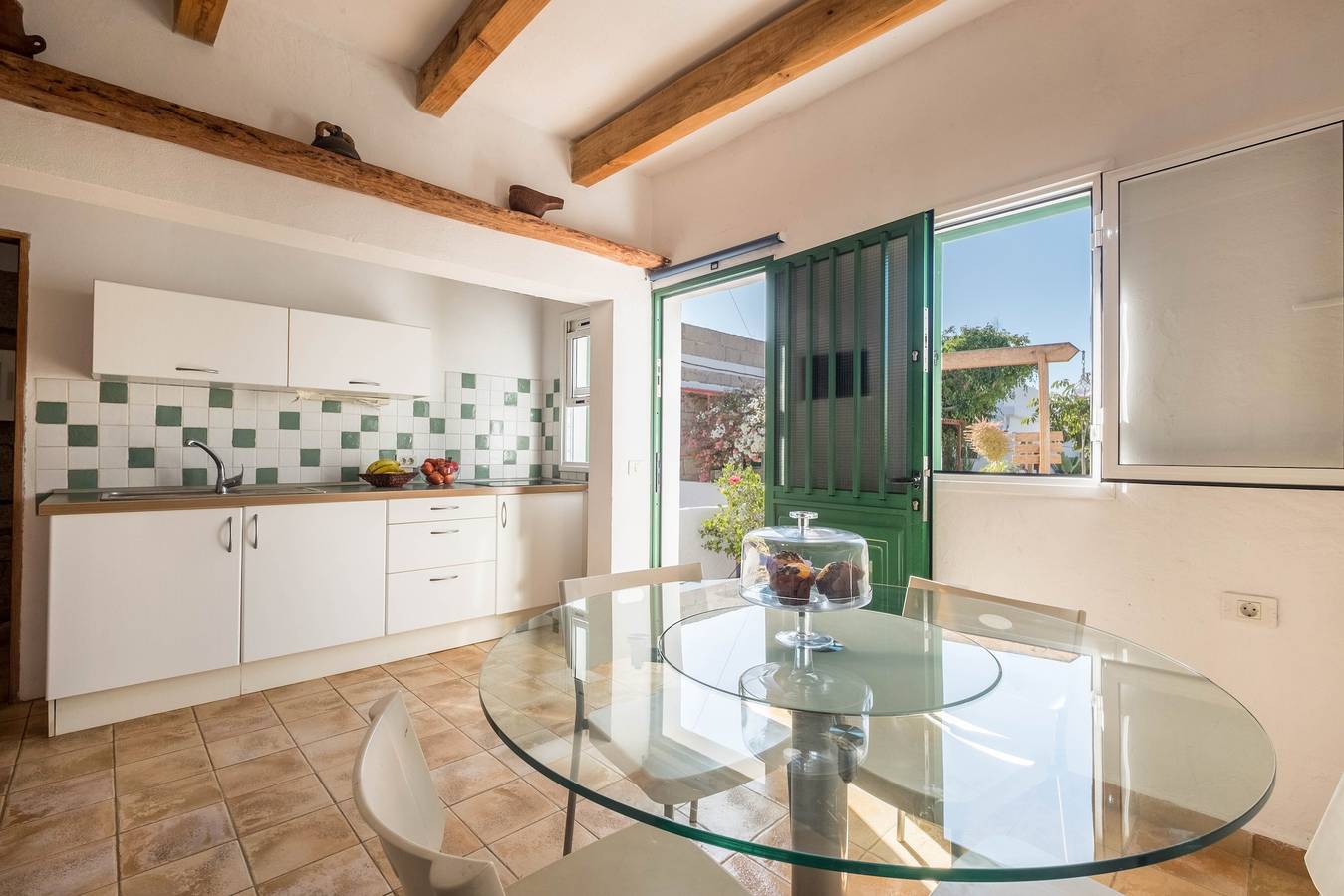 Acogedora casa de vacaciones "Casa Tajinaste" en Alcalá con terraza, acceso al mar y jardín in Playa la Jaquita, Guía de Isora