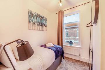 Log Cabin for 4 People in Lincoln, Lincolnshire, Photo 4