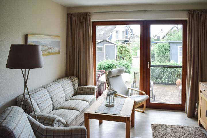 Ferienhaus für 4 Personen, mit Terrasse und Garten in Büsum