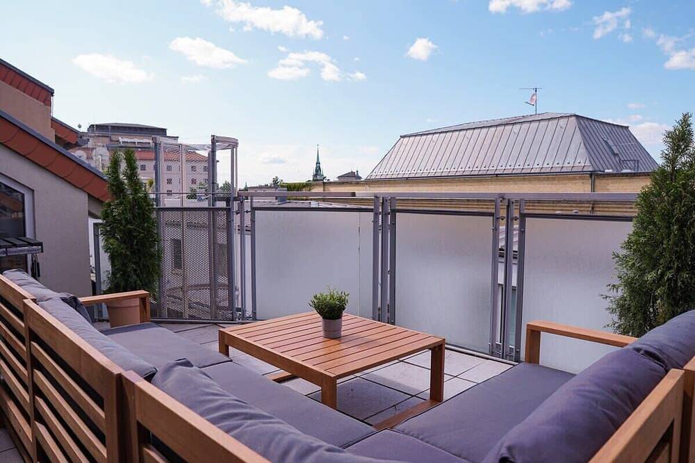 Fullhouse | Halle | Ab7 Rooftop | Terrasse, foto 15