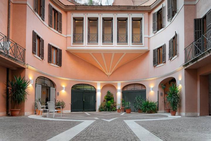 Apartahotel para 6 personas, con Balcón y Terraza en Roma