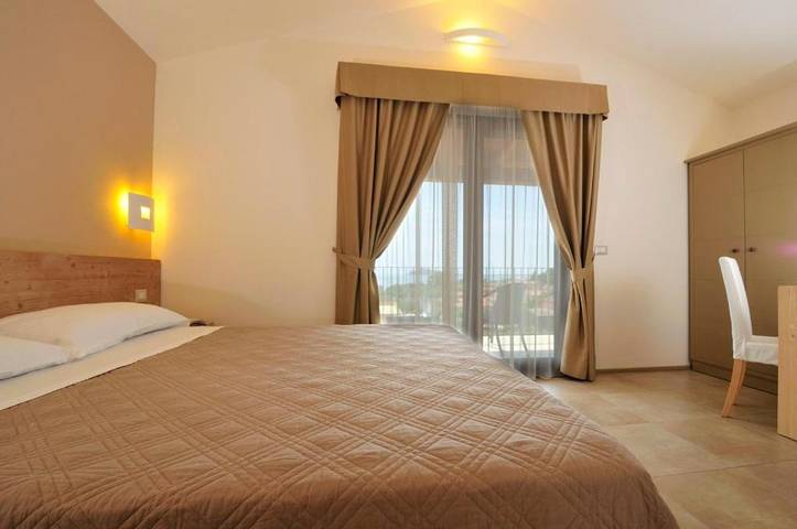 Location de vacances pour 2 personnes, avec terrasse et jardin à Santa Maria Navarrese - 3