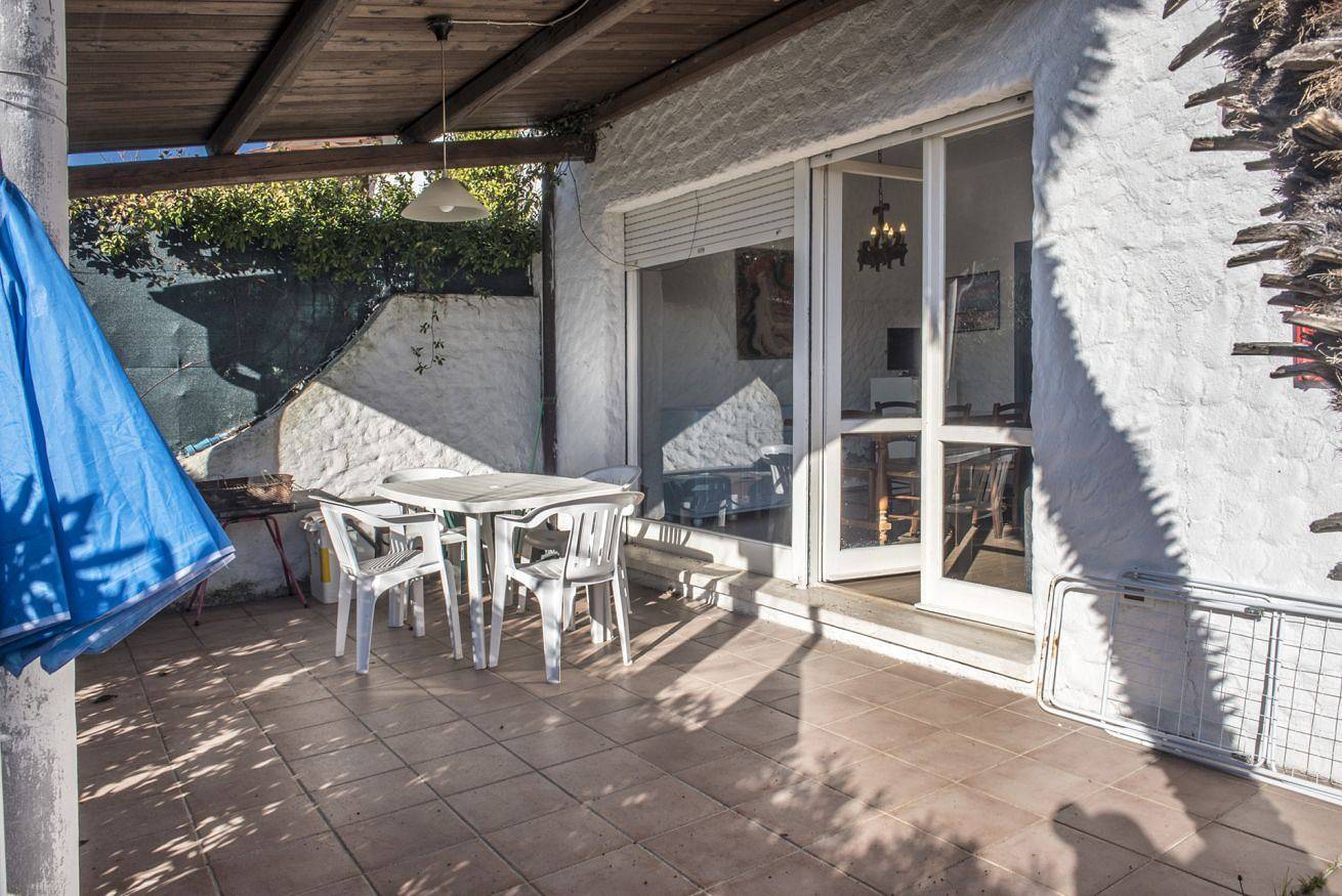 Ganze Wohnung, N082 - Numana, villa with right garden  in Numana, Riviera del Conero