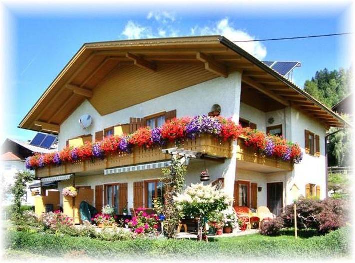 Ferienwohnung für 6 Personen, mit Balkon und Seeblick am Millstätter See