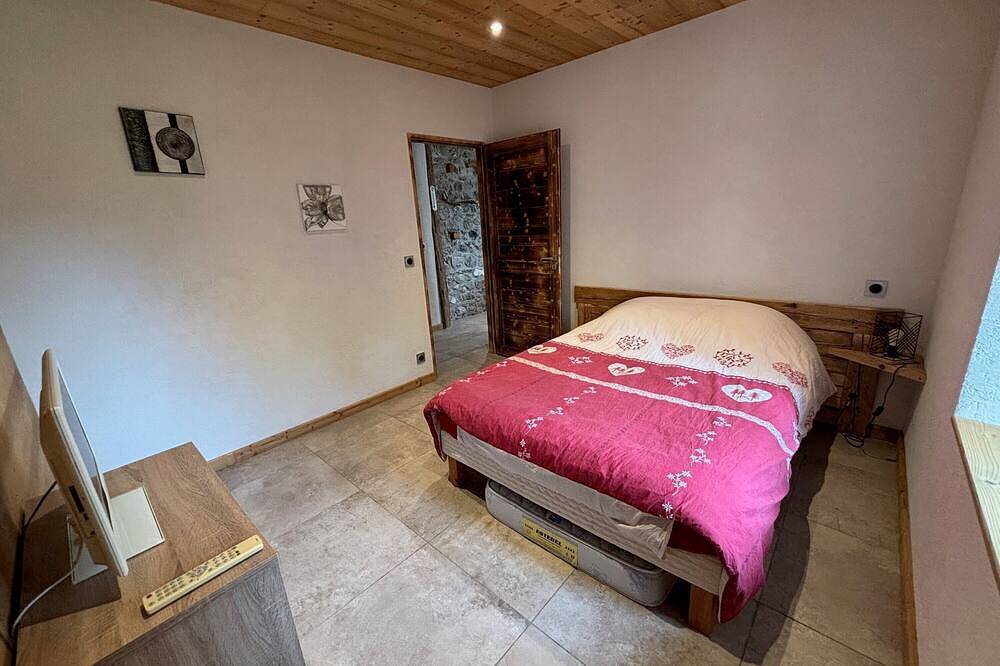 Ganze Wohnung, Gemütliches Apartment mit Bergambiente in Mieussy, Region Bonneville