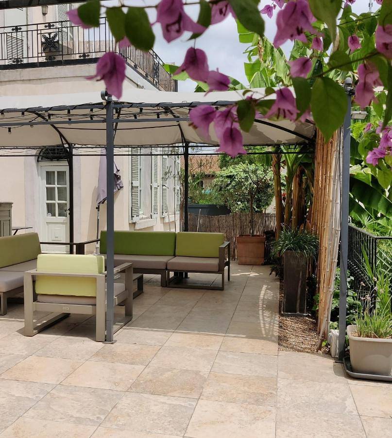 Chambres d'hôtes - Bed and Breakfast Les Palmiers in Mèze, Côte méditerranéenne (France)