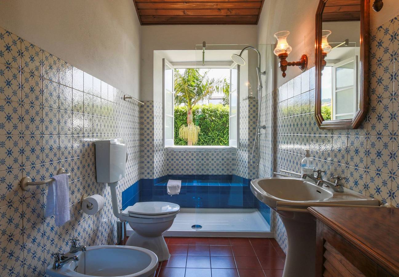 T1 Furnas (Domus Adepta Charming w/ Garden) in São Miguel Island, Furnas