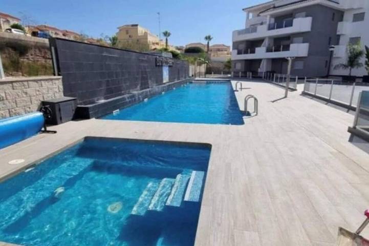 Appartement de vacances pour 4 personnes, avec terrasse ainsi que piscine et jacuzzi - 1