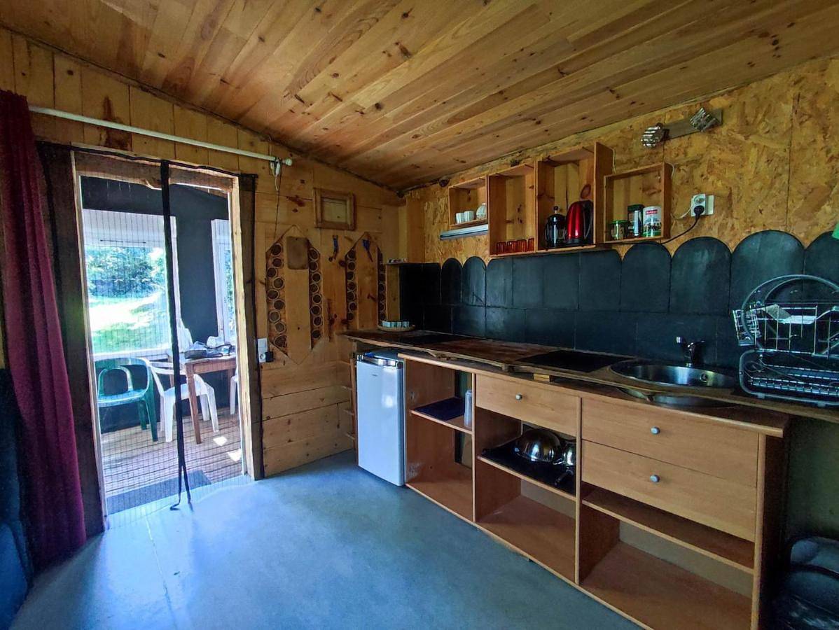 Petit chalet dans le coeur des Pyrénées Ariegeoises in Lescure, Parc naturel régional des Pyrénées ariégeoises