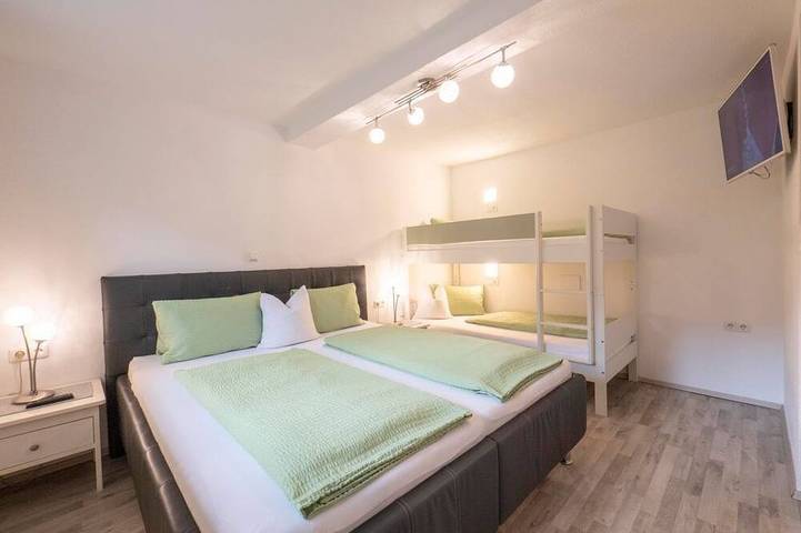 Gîte pour 4 personnes, avec Terrasse et Jardin à Wiesing - 3