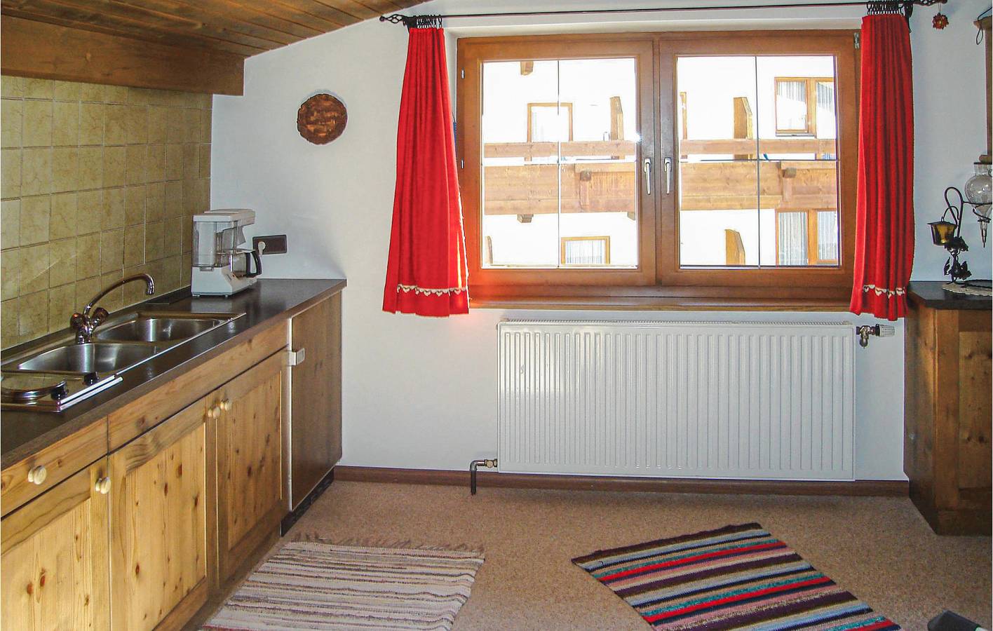 Apartamento vacacional entero, Apartamento con vistas a la montaña, WiFi y aparcamiento in Stubai Alps, Gschnitz