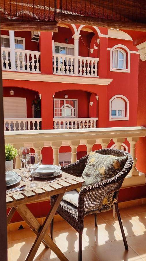 Apartamento de vacaciones para 2 personas, con vistas y balcón - 1