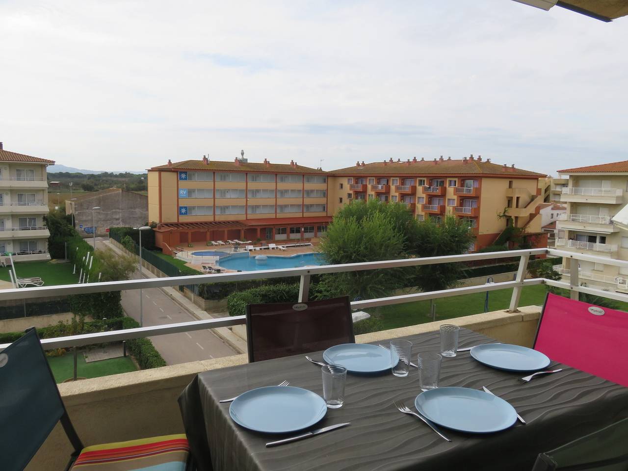 Ganze Wohnung, Apartment 'Festa Star 408' mit Gemeinschaftspool, Wlan und Klimaanlage in l'Estartit, Estartit