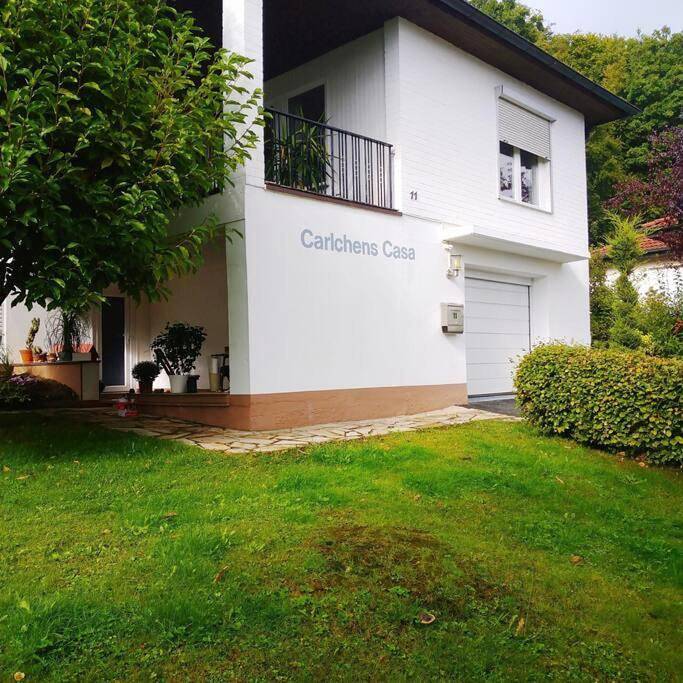 Ferienwohnung für 2 Personen, mit Terrasse und Garten sowie Ausblick