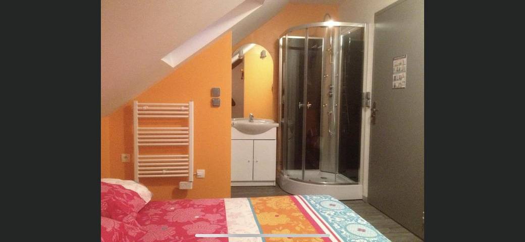 Location de vacances pour 2 personnes, avec jardin à Yvré-le-Pôlin - 2