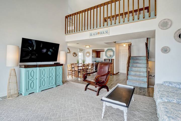 Vacation rental for 8 people, with terrace and hot tub, with pets in Oak Island (NC)