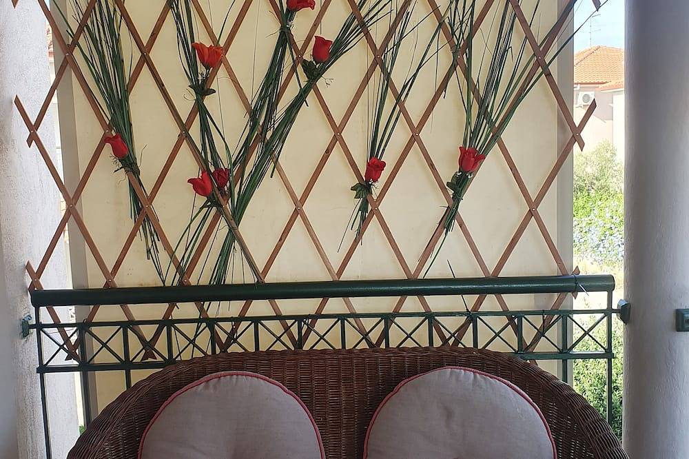 Sofia's villa, a 3-bedroom fully equipped villa in Nikiti for relaxing vacation! in Nikiti, Sithonia Peninsula