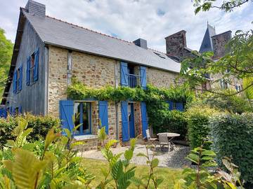 Gîte pour 2 personnes, avec terrasse et jardin en Bretagne
